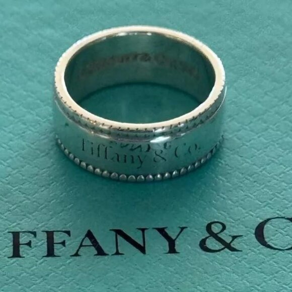 Like New, Gorgeous Tiffany & Co. Sterling Silver Engraved Ring - Picture 1 of 3